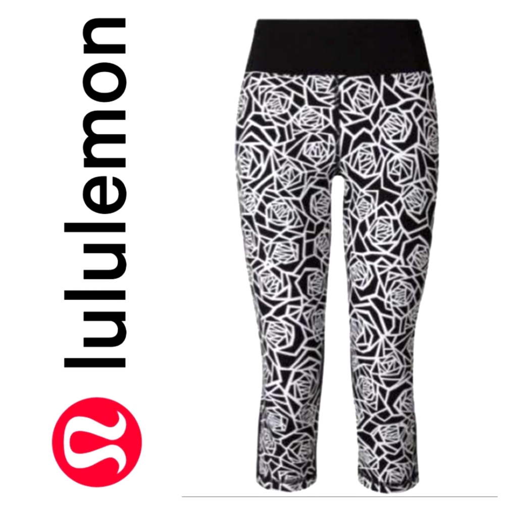 Lululemon Real Quick Crop Posey Black White / Black Sz 4 New Condition